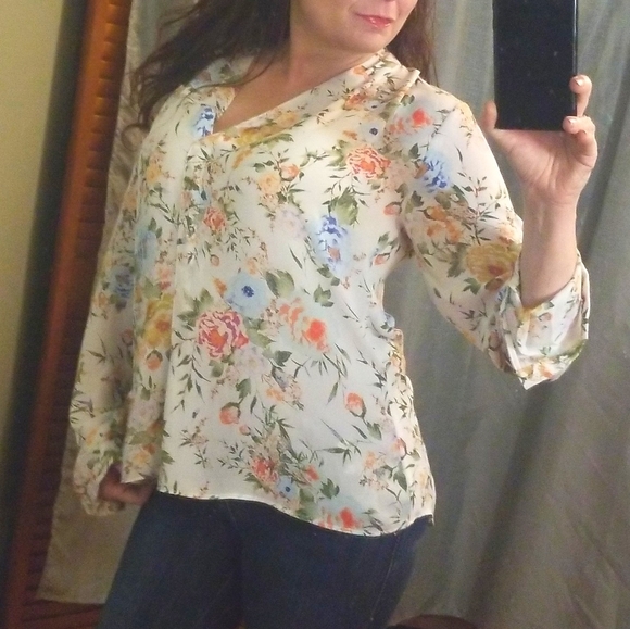 Rose+olive Top, size medium - Picture 7 of 7